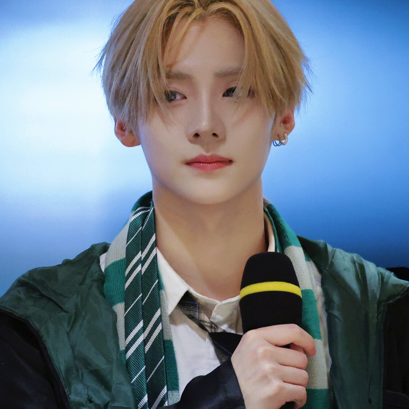 A moment captured by Lee Sangwon (ALPHA DRIVE ONE)'s fan