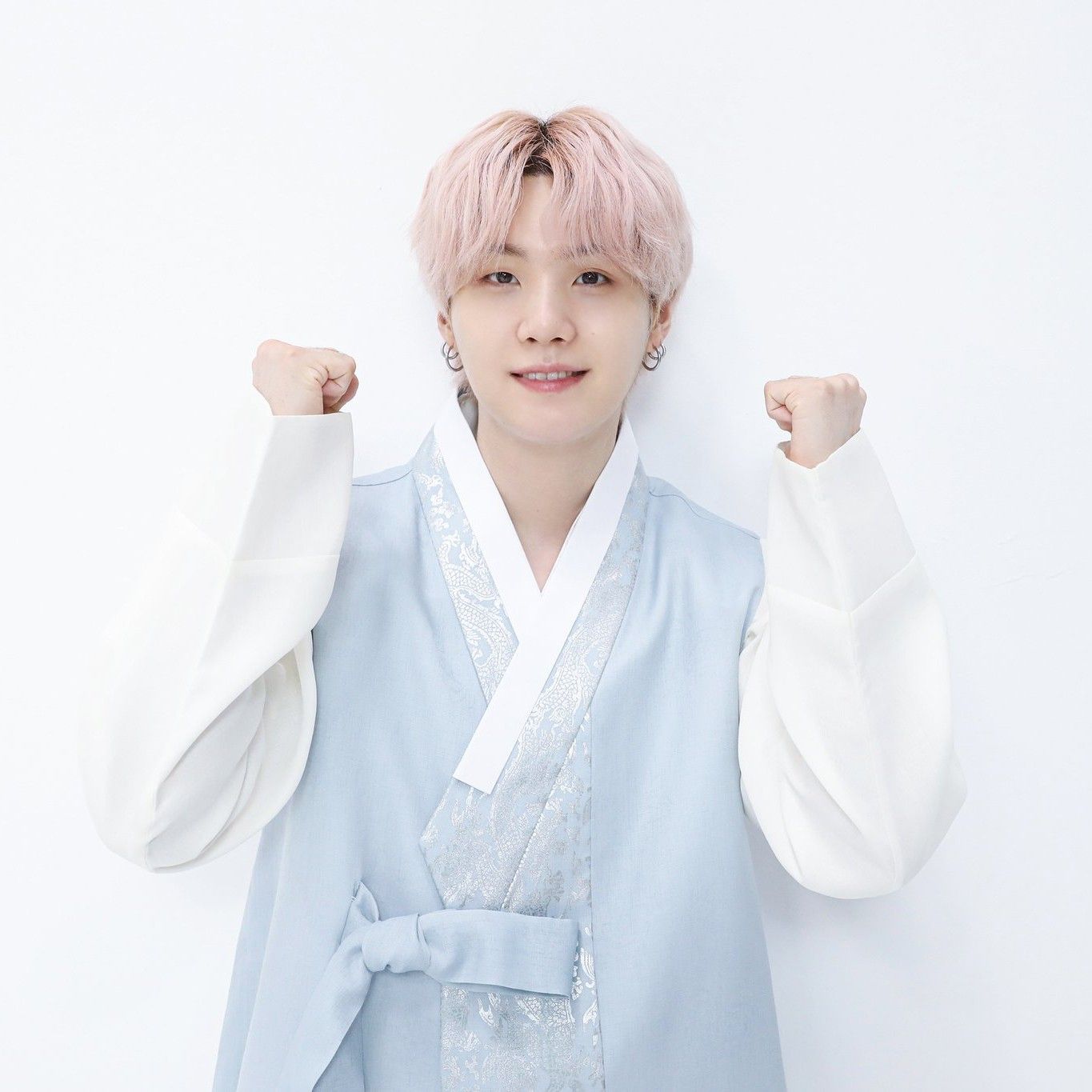 SUGA (BTS)の最新写真