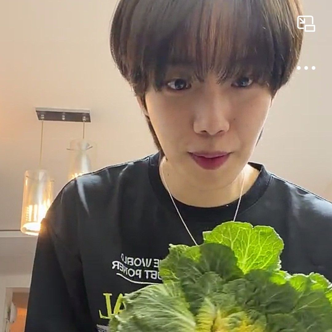 A moment captured by Lim Youngmin's fan