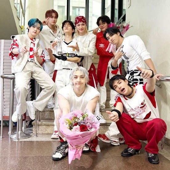 Stray Kids의 비하인드 컷