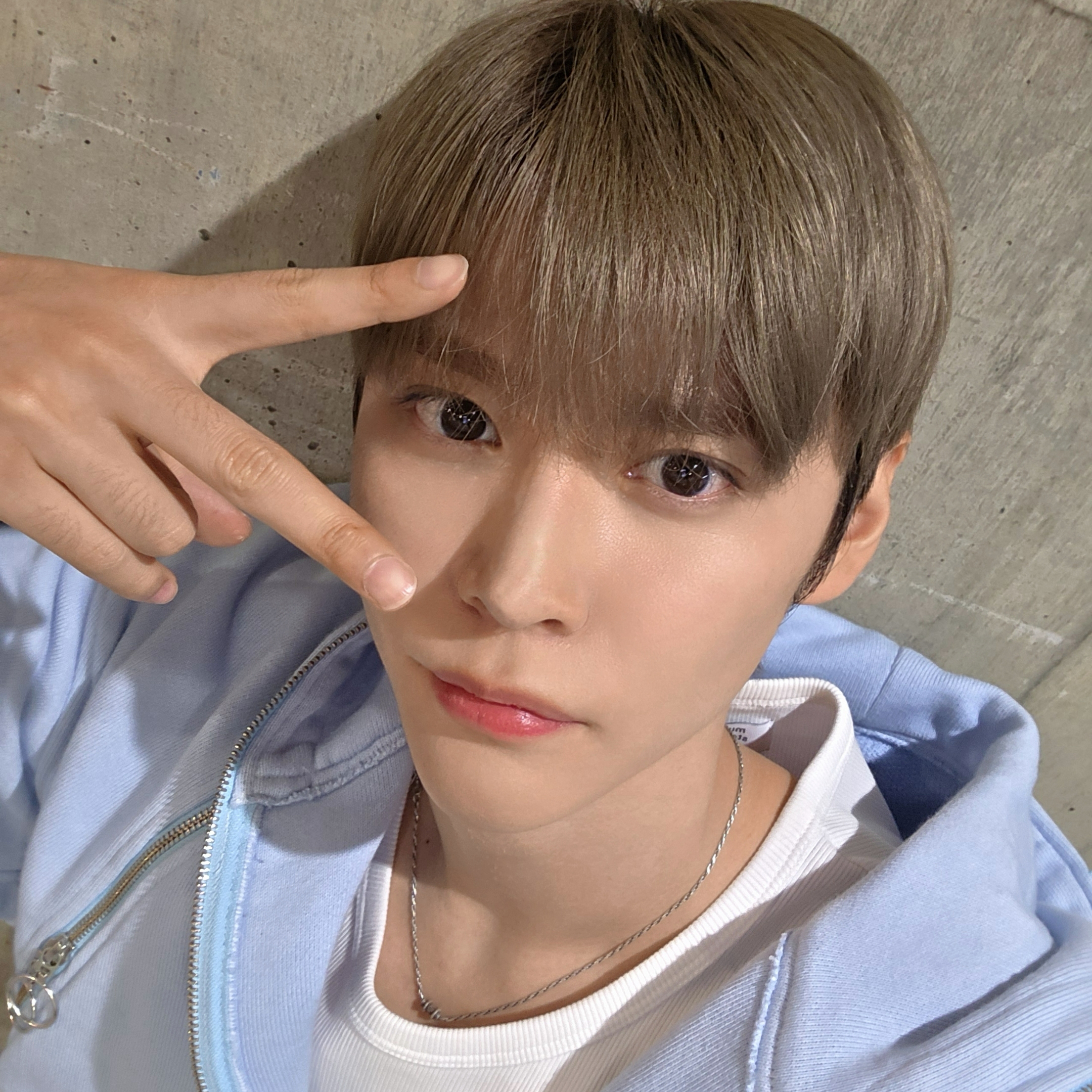 Foto terbaru Eunseok (RIIZE)