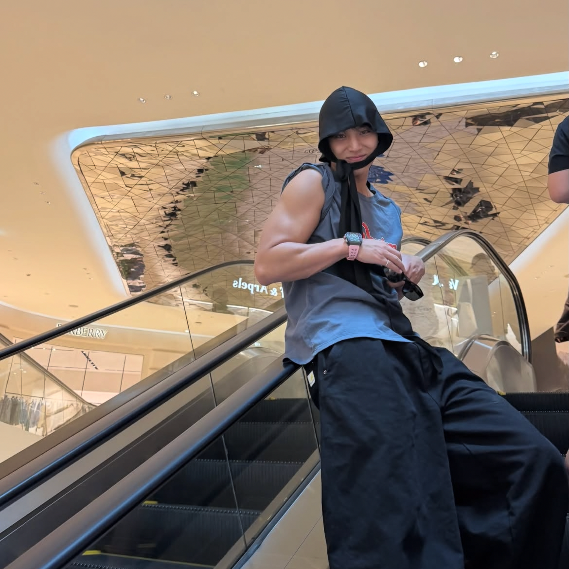 Behind-the-scenes cut of Mingyu (SEVENTEEN)