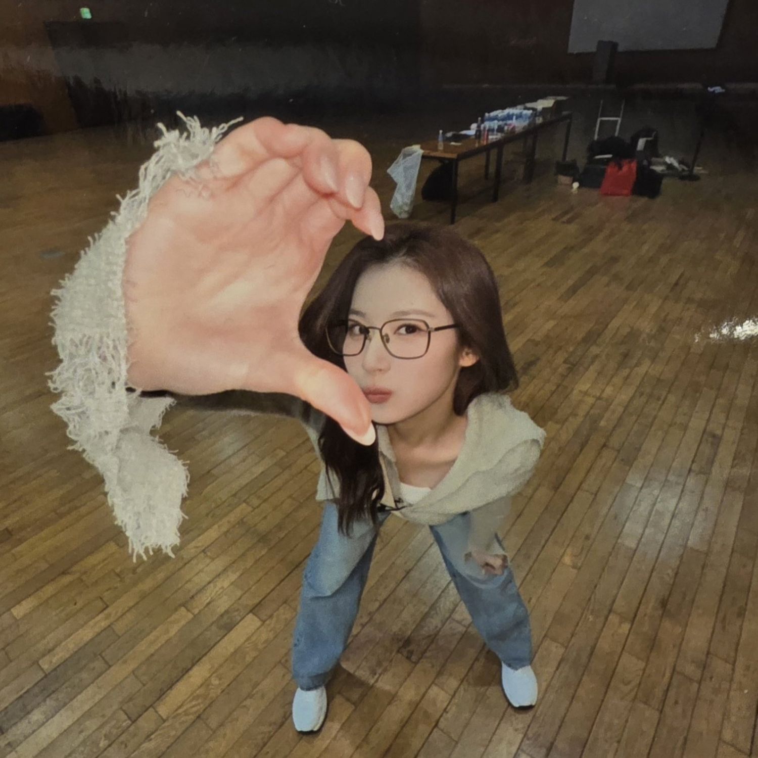 TWICE ツウィ ファンダムコミュニティ │ KPOP人気No.1アプリ 最愛ドル