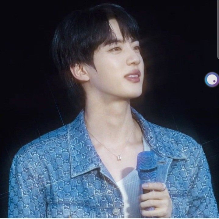 Potret di balik layar Jin (BTS)