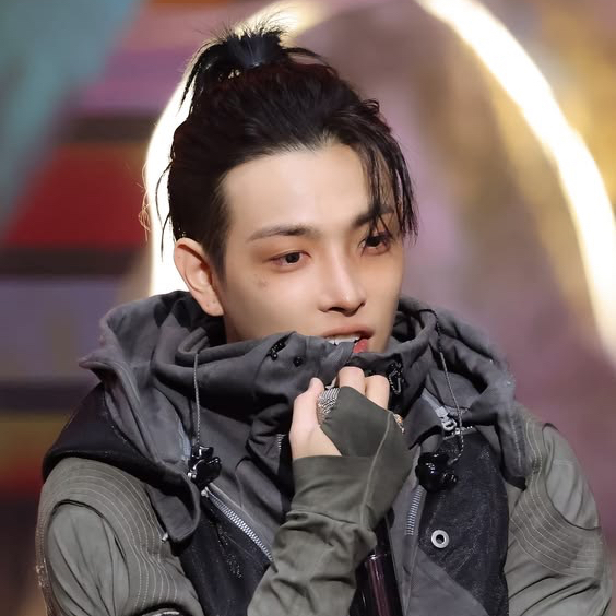 Recent activity shot of Hongjoong (ATEEZ)