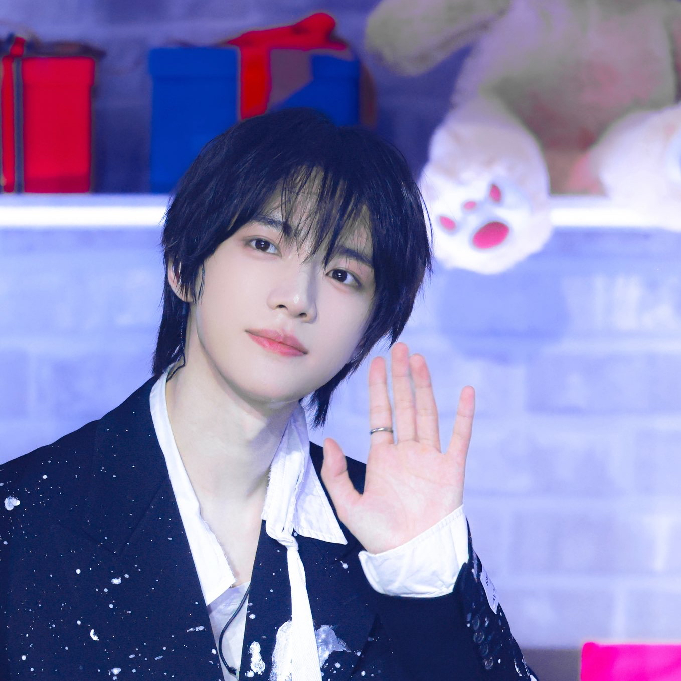 Latest photo of Beomgyu (TOMORROW X TOGETHER)