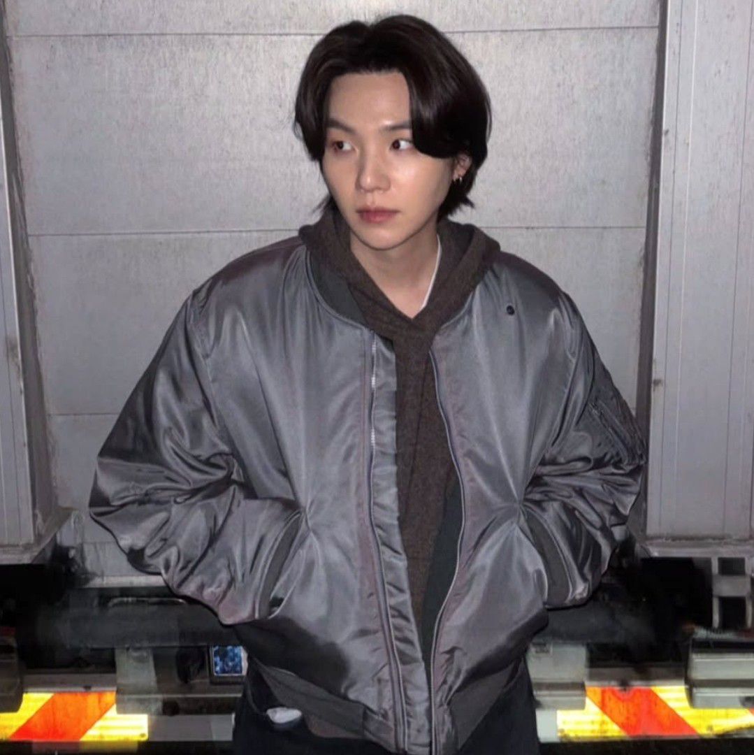 SUGA (BTS)の最新写真