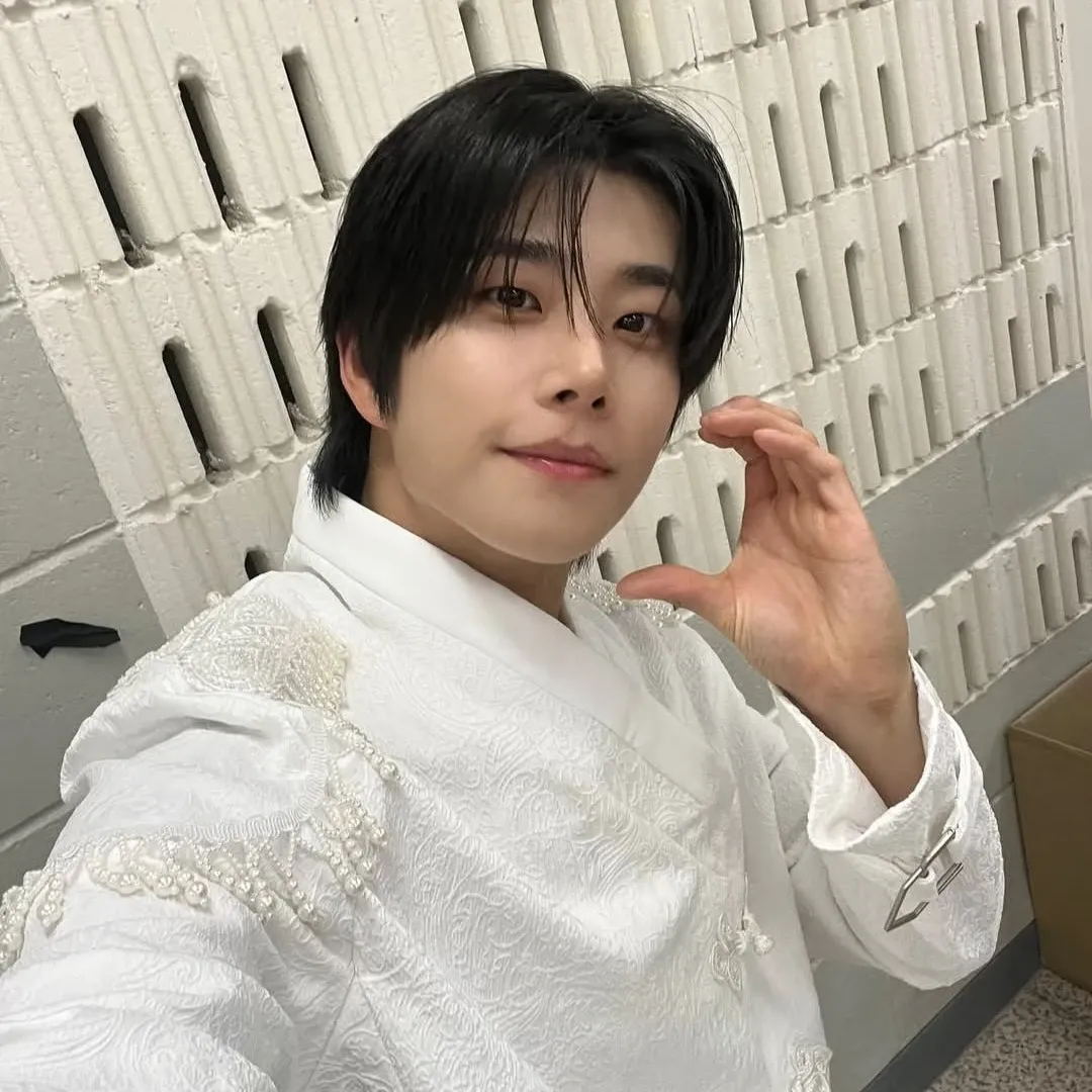 MJ (아스트로)의 비하인드 컷