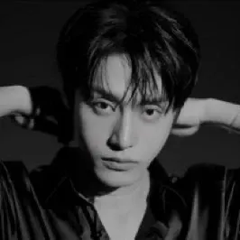 Behind-the-scenes cut of Kim Jiwoong (ZEROBASEONE)