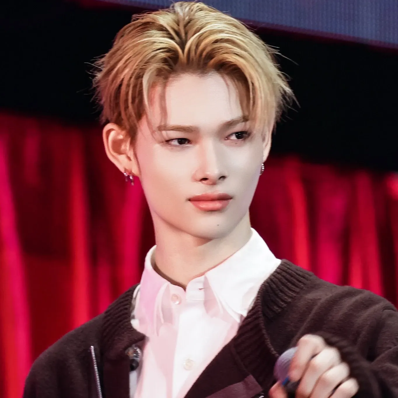 NI-KI (ENHYPEN)的幕後花絮