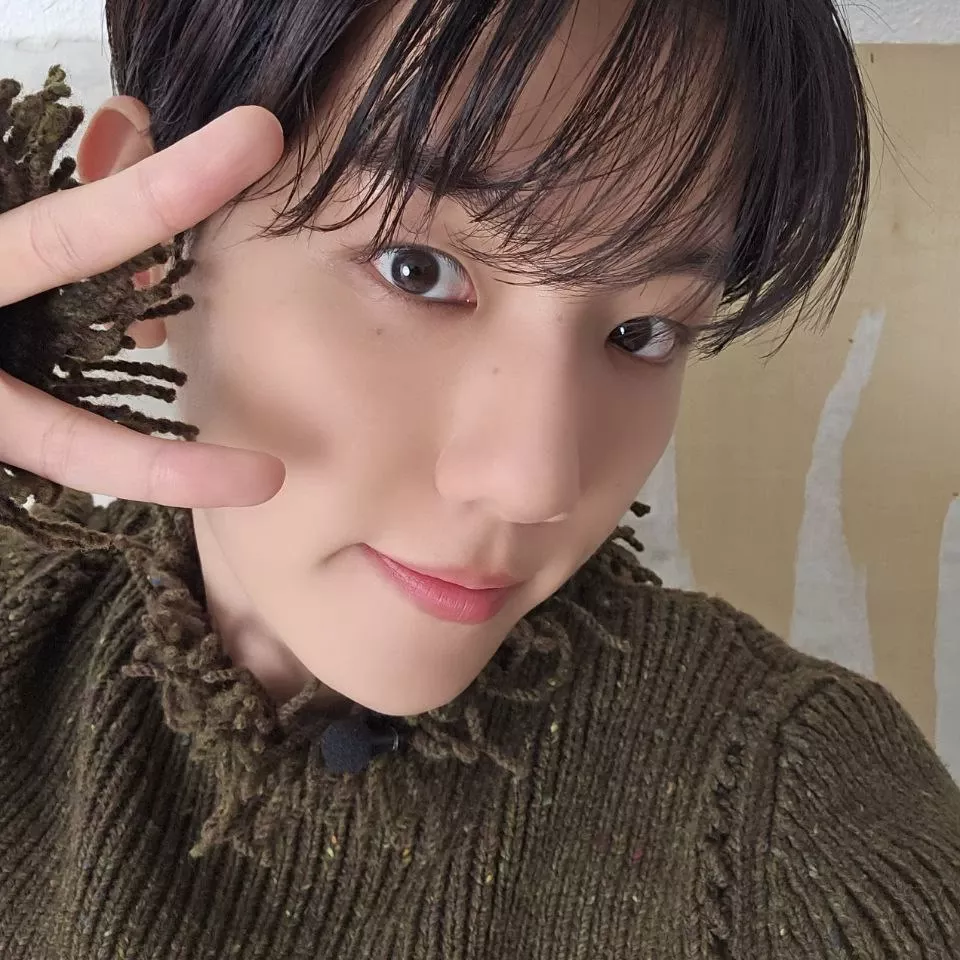 백현 (EXO)의 비하인드 컷