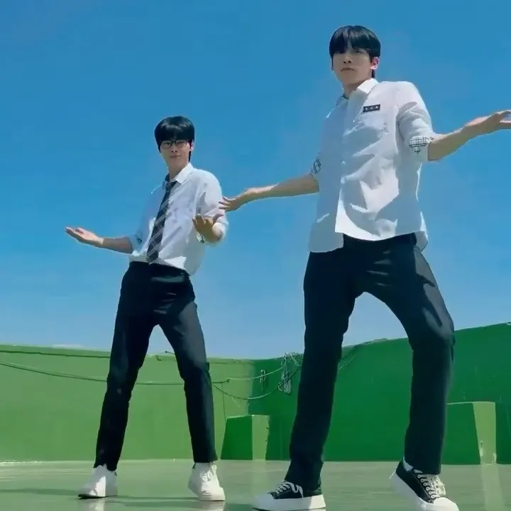 A moment captured by VIXX's fan