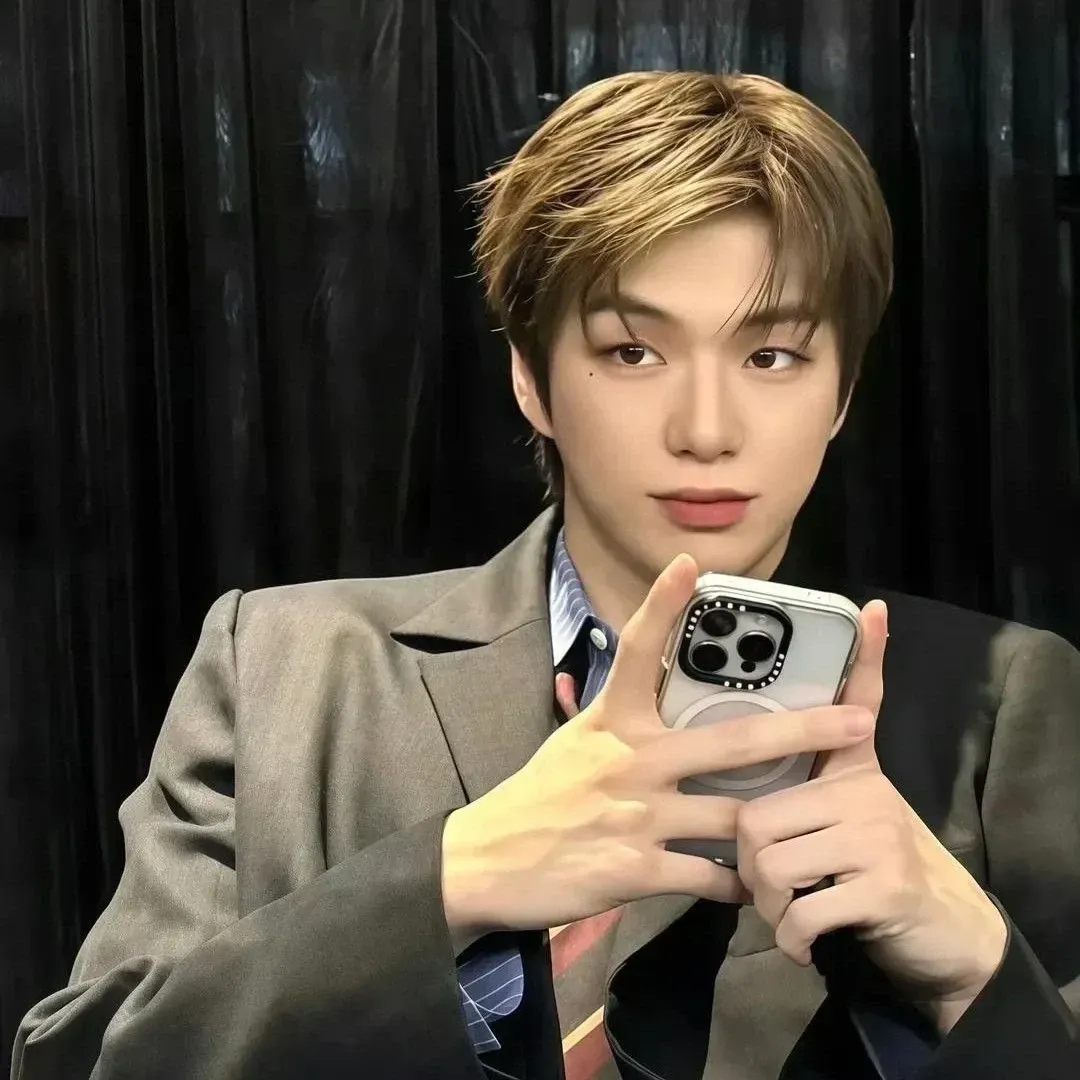 Recent activity shot of Kang Daniel