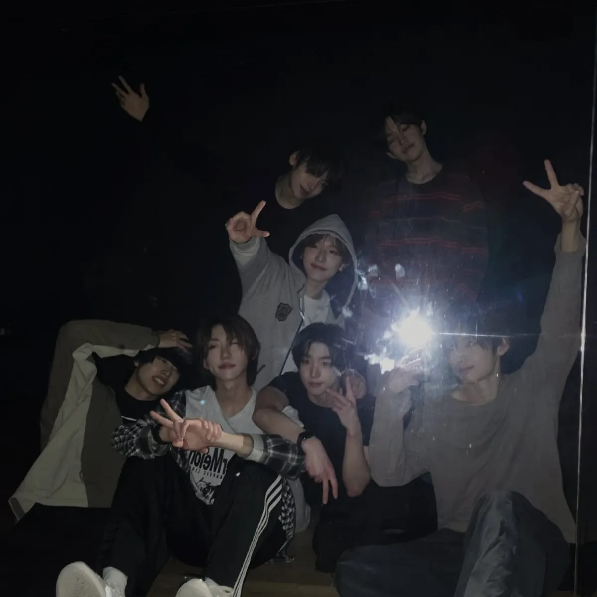 Behind-the-scenes cut of IDID