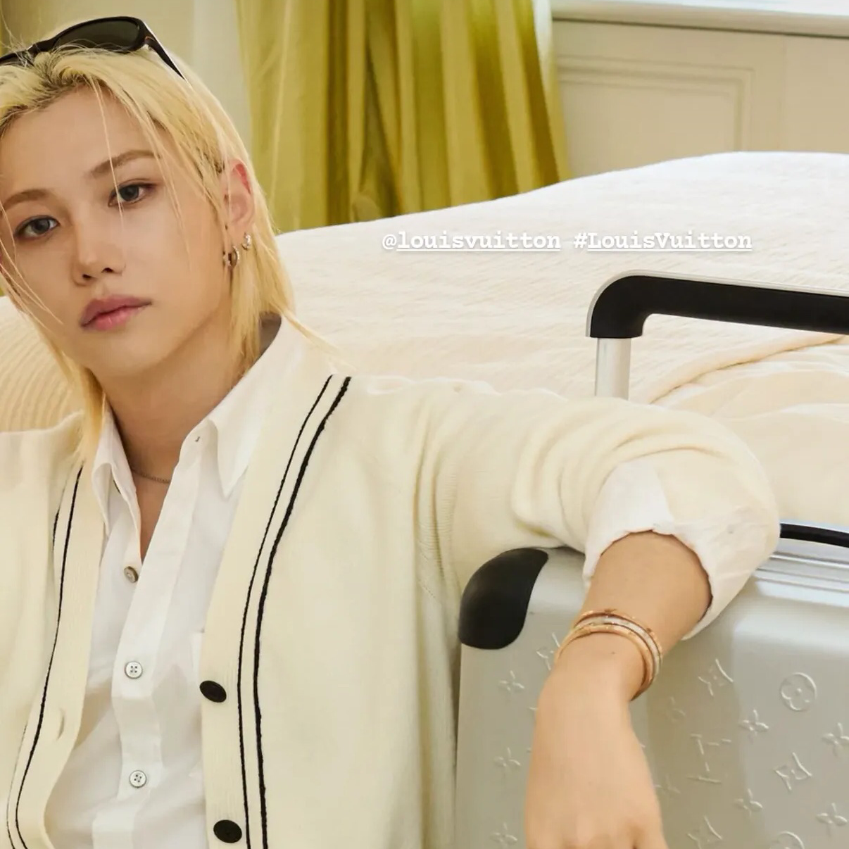 Behind-the-scenes cut of Felix (Stray Kids)