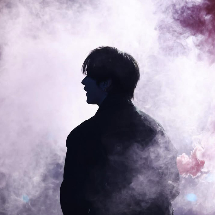 Lee Know (Stray Kids)粉丝拍下的瞬间