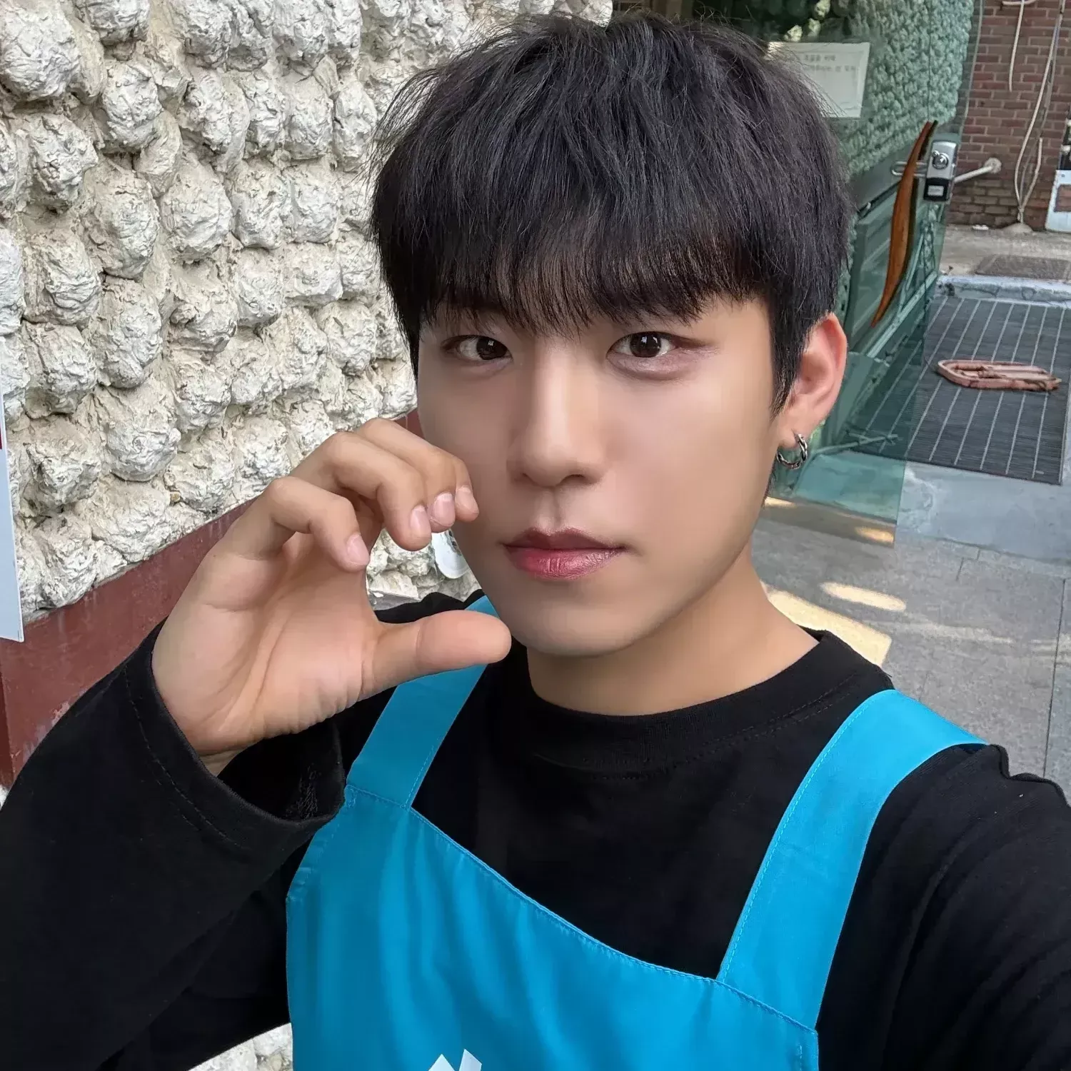 Behind-the-scenes cut of Park Woojin (AB6IX)