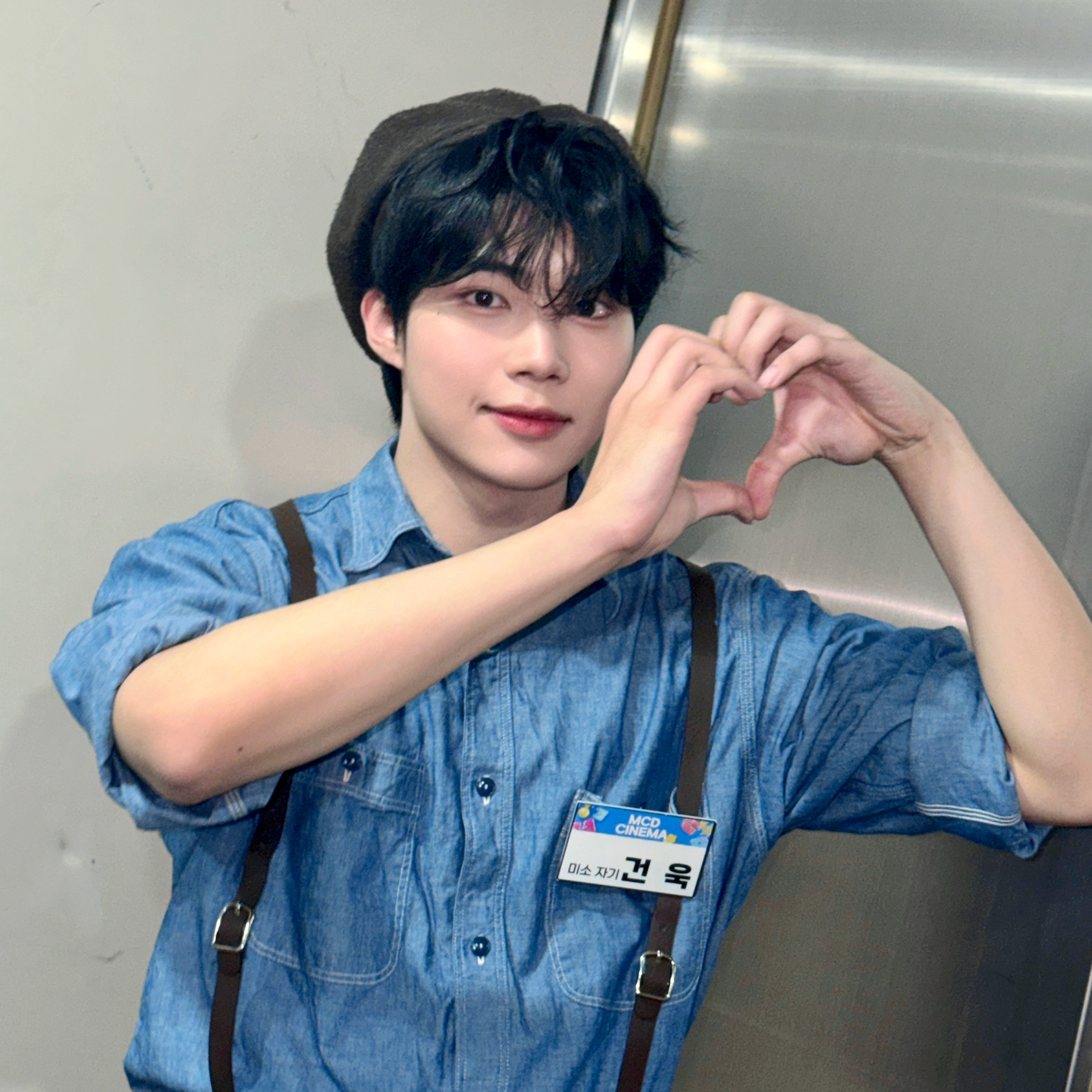 朴干旭 (ZEROBASEONE)的幕后花絮