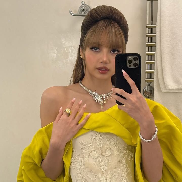 Lisa (BLACKPINK)粉丝拍下的瞬间