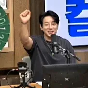 Latest photo of Hwang Chiyeol