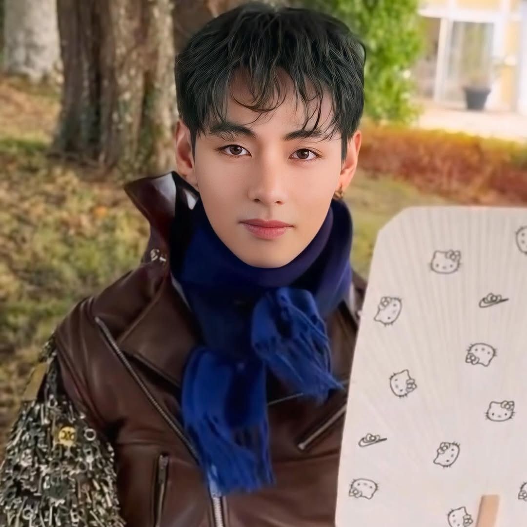 Behind-the-scenes cut of V (BTS)