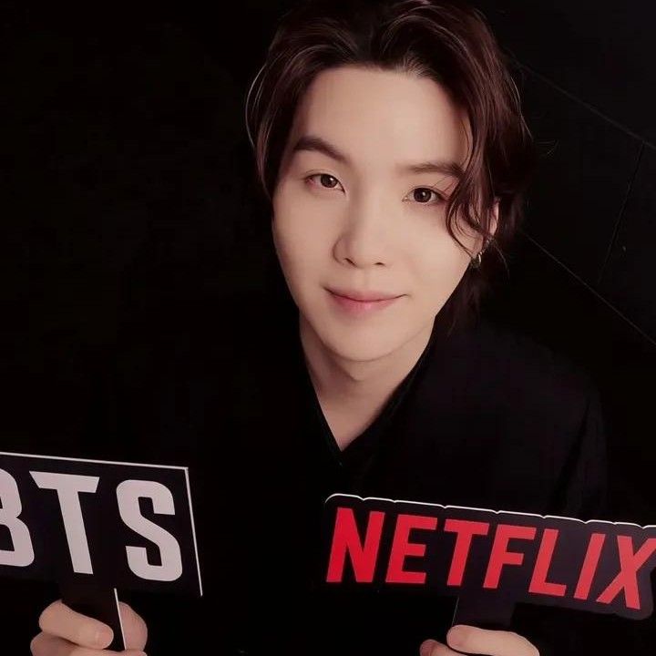 Foto terbaru SUGA (BTS)