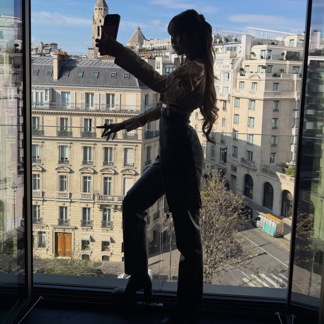 리사 (BLACKPINK)의 비하인드 컷