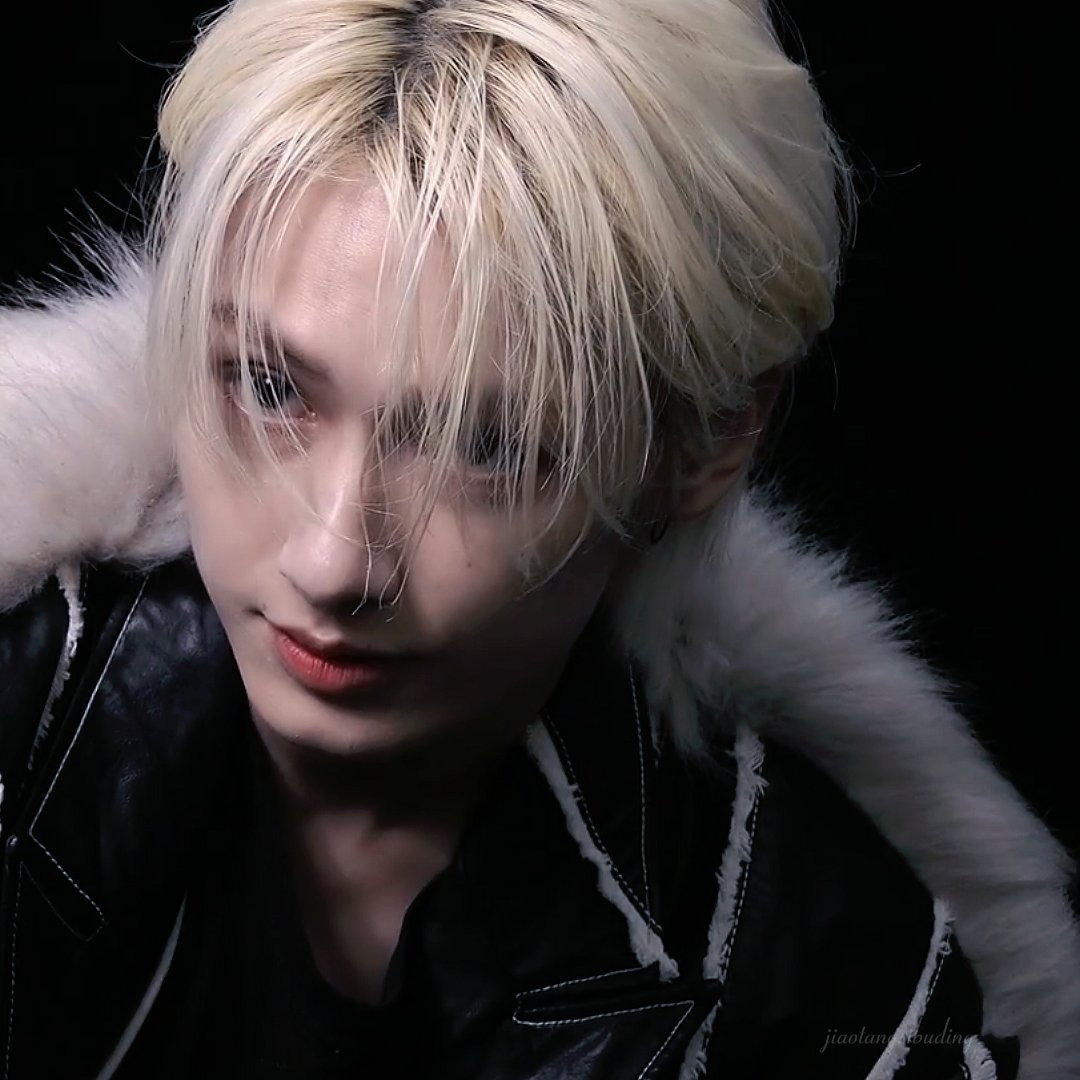 Recent activity shot of Jun (SEVENTEEN)