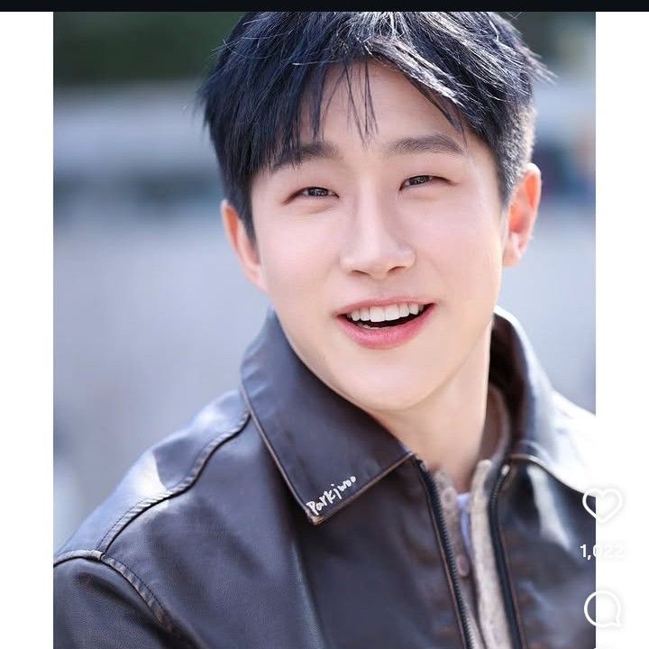 A moment captured by Jinjin (ASTRO)'s fan