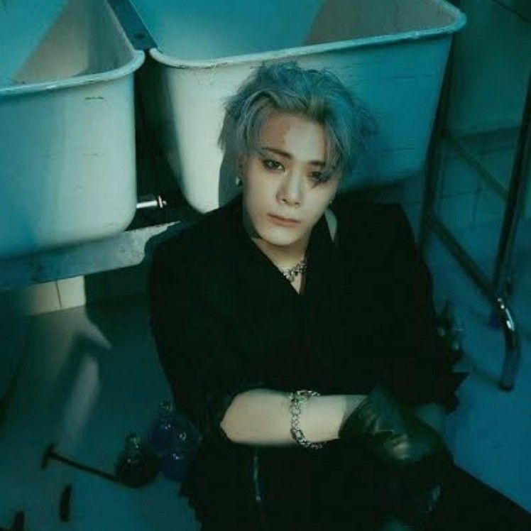 A moment captured by Moonbin (ASTRO)'s fan