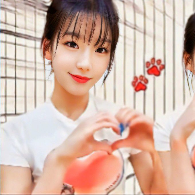 A moment captured by Soodam's fan