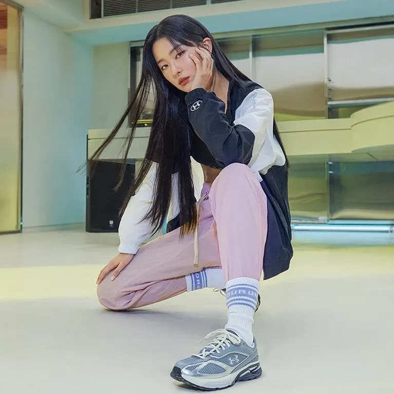 Behind-the-scenes cut of Seulgi (Red Velvet)
