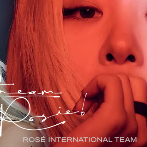 Foto terbaru ROSÉ (BLACKPINK)