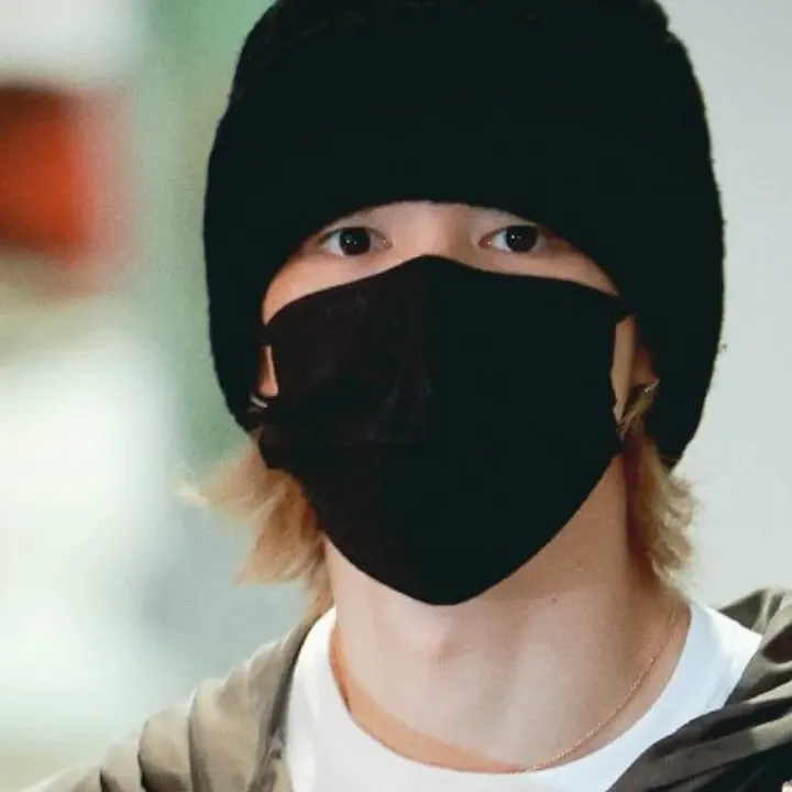 Foto aktivitas terbaru Jimin (BTS)