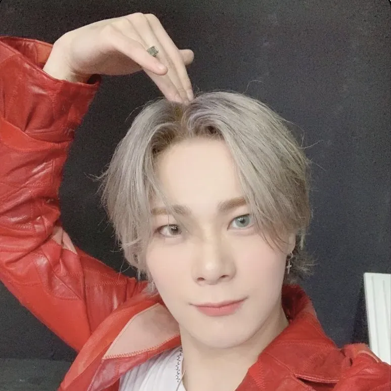 A moment captured by Moonbin (ASTRO)'s fan