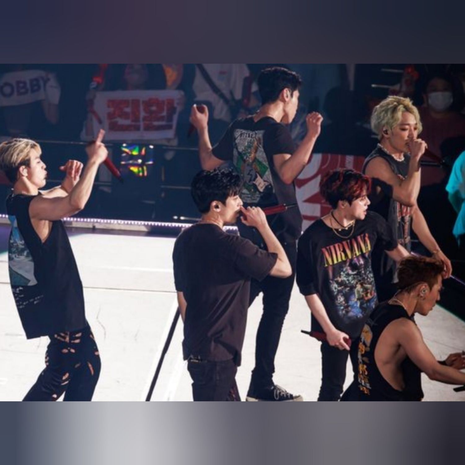 A moment captured by iKON's fan