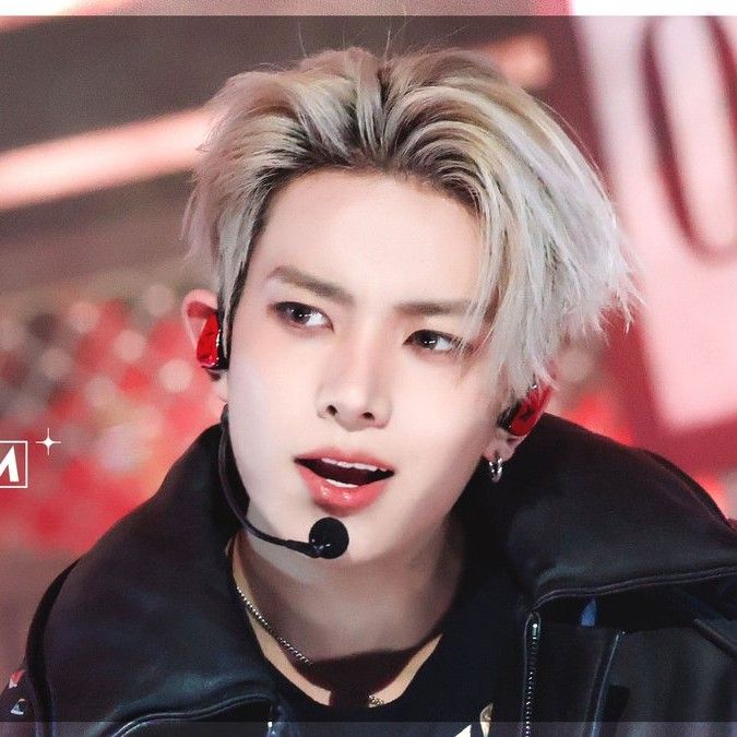 희승 (ENHYPEN) 최근 활동샷