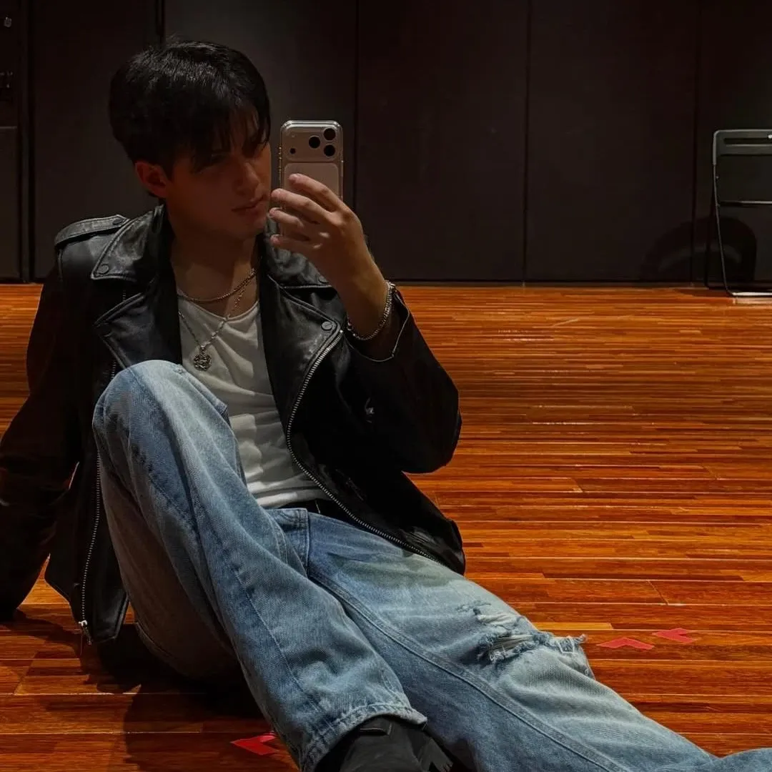 Latest photo of Alejandro (SANTOS BRAVOS)