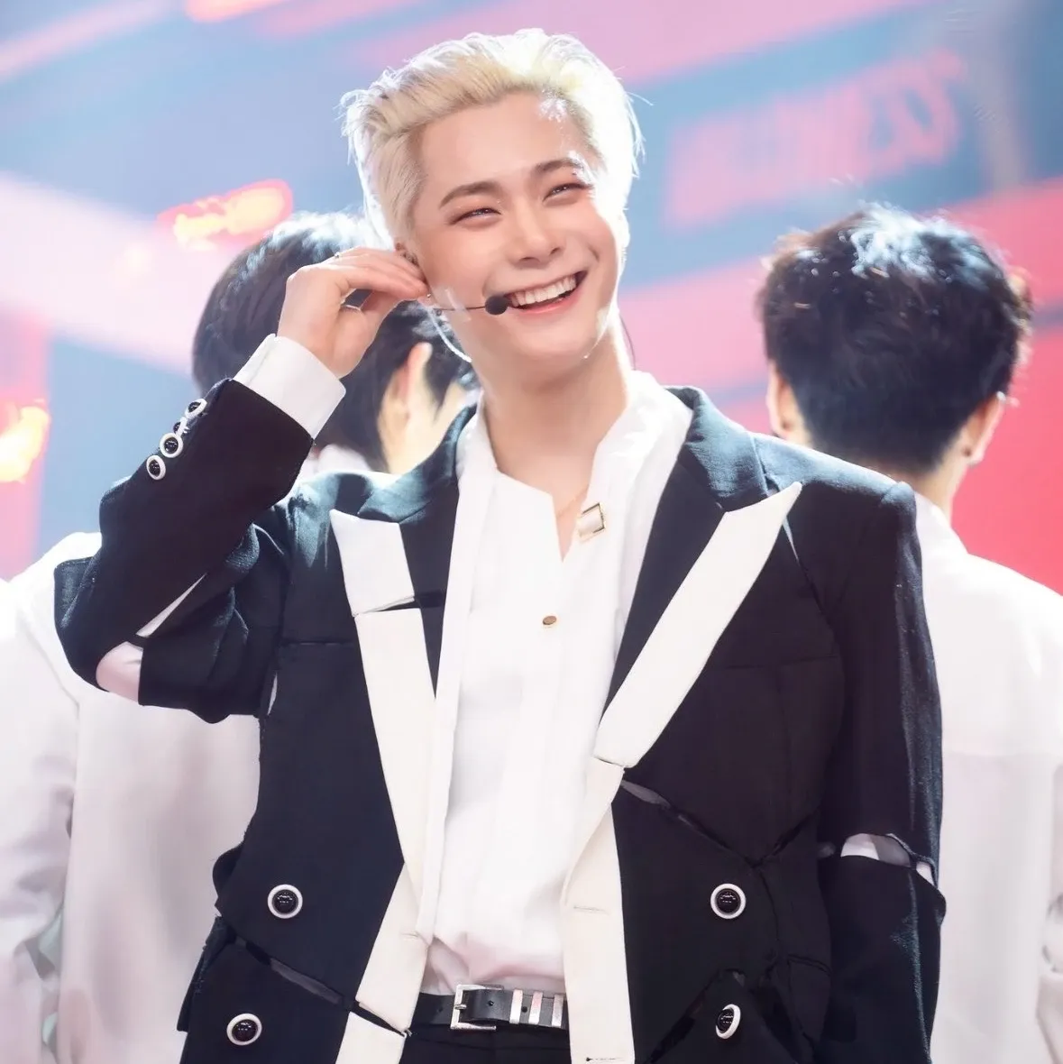 A moment captured by Moonbin (ASTRO)'s fan