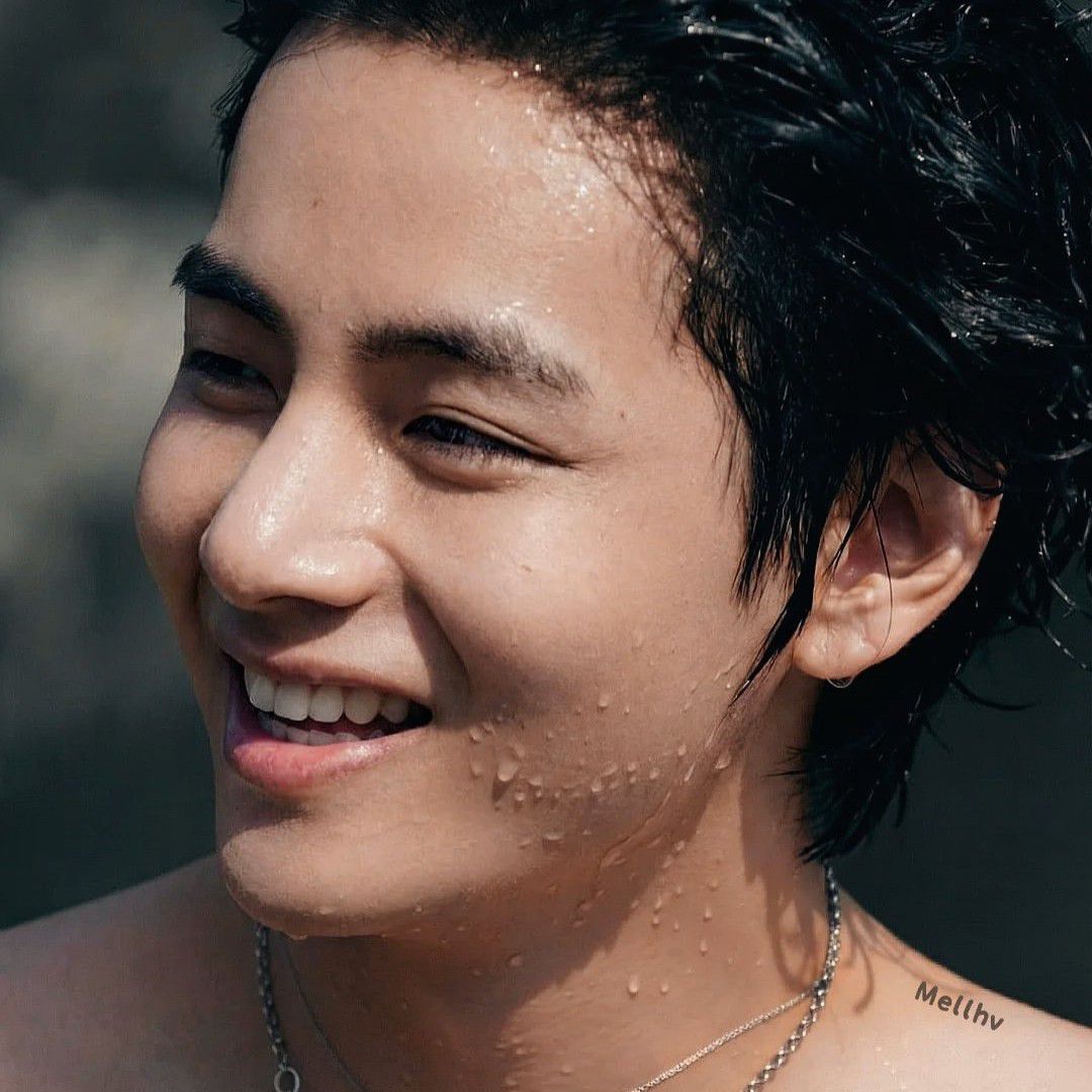 V (BTS)の舞台裏ショット