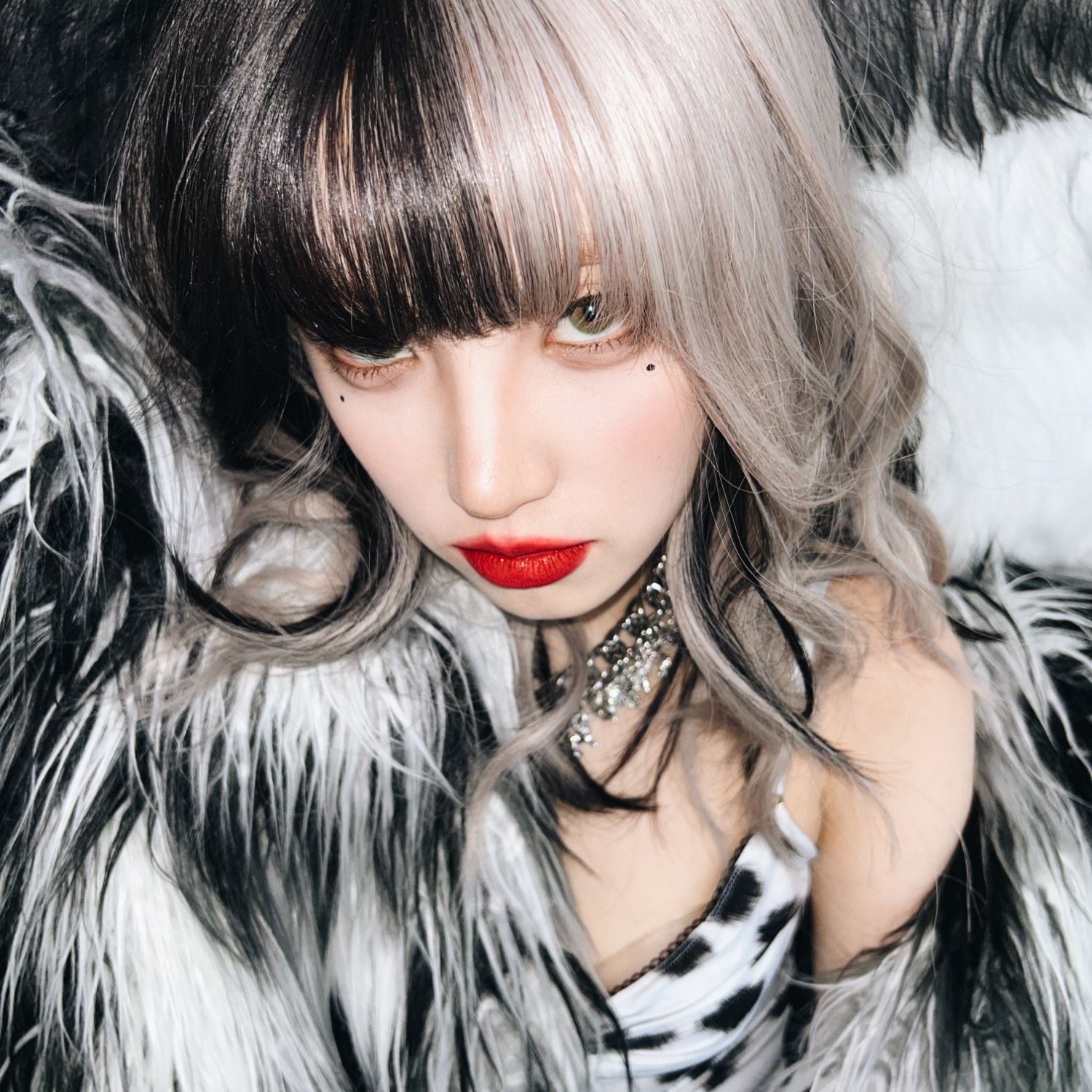 ウギ (i-dle)の舞台裏ショット