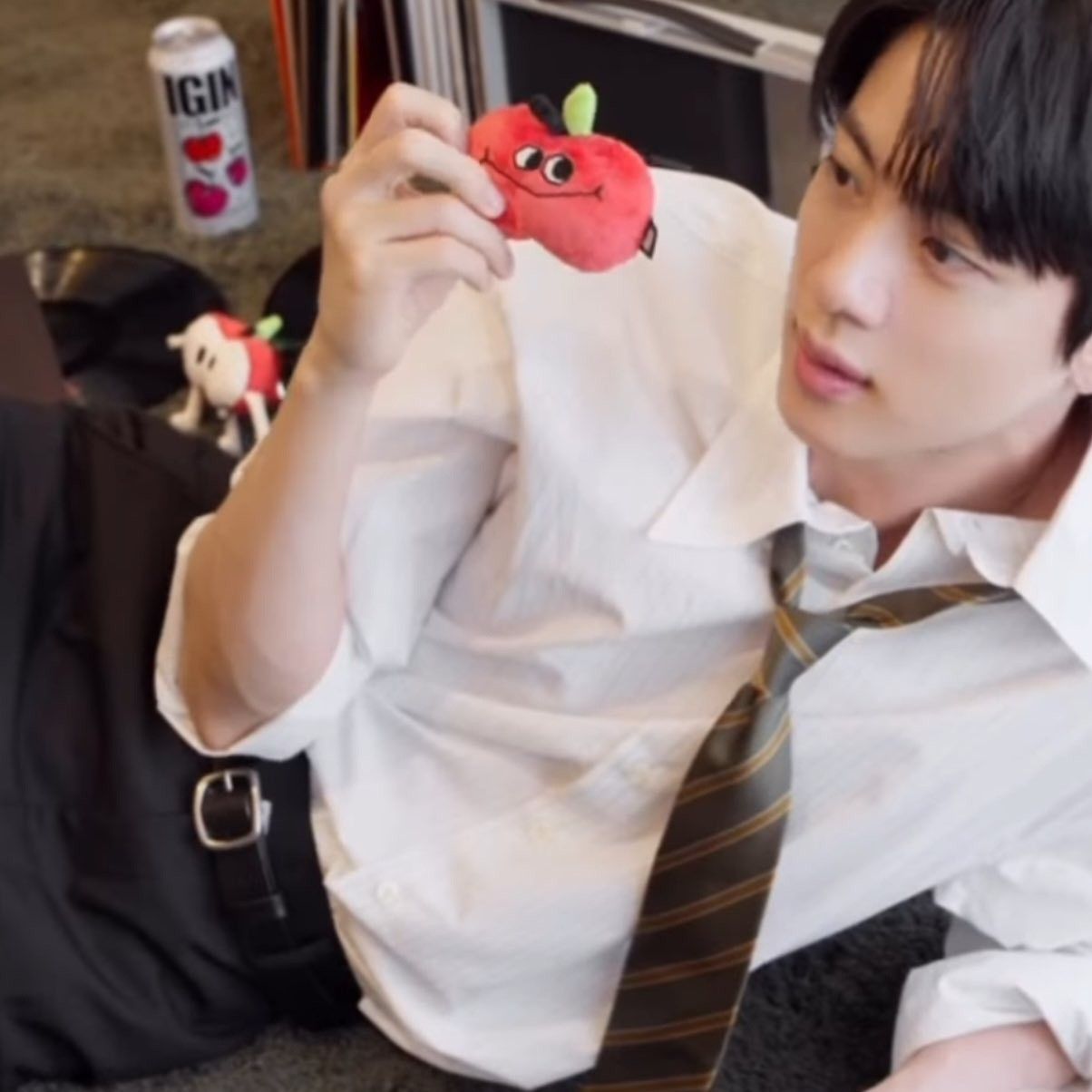 진 (방탄소년단)의 최신 사진