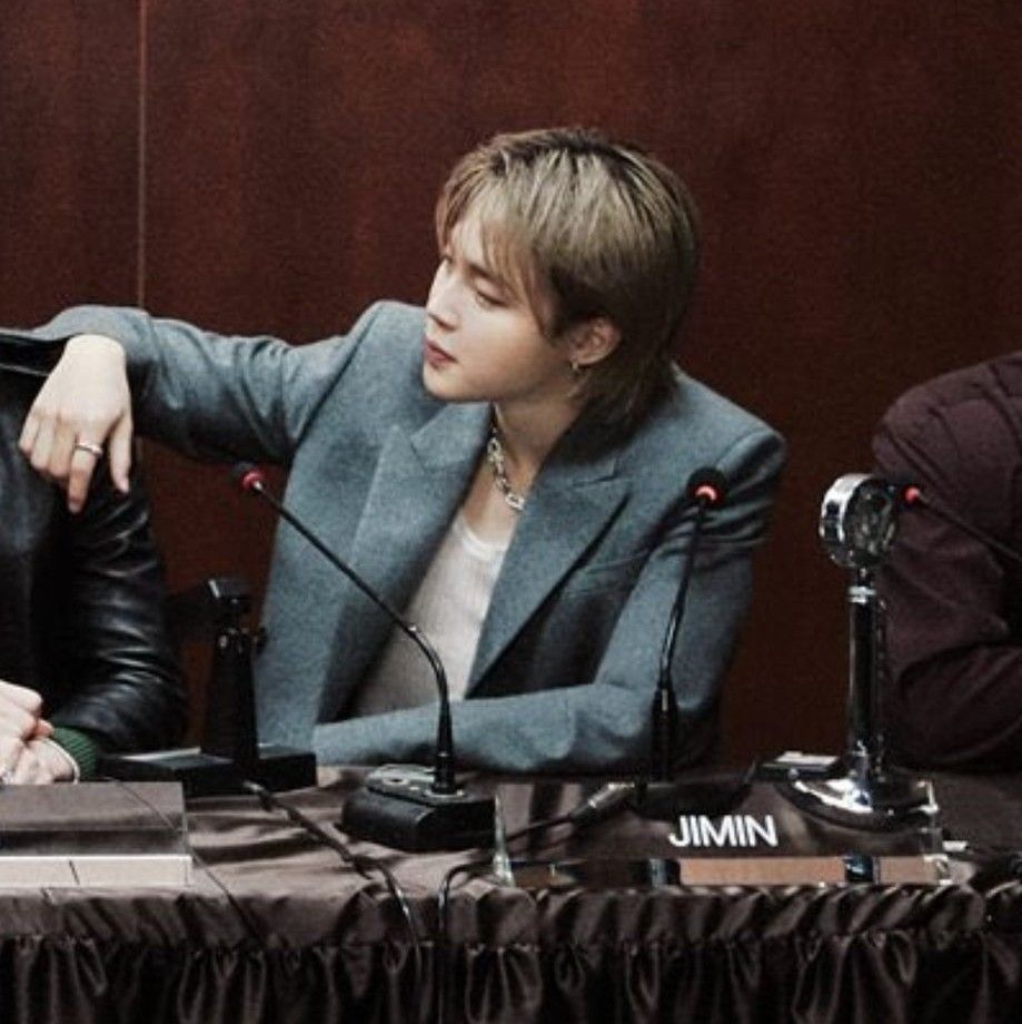 Momen yang diabadikan oleh penggemar Jimin (BTS)