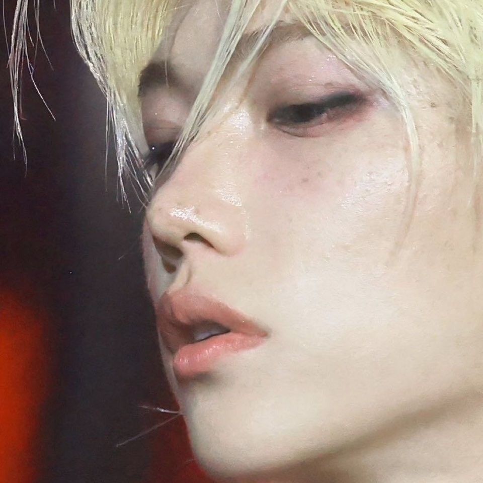 Behind-the-scenes cut of Felix (Stray Kids)