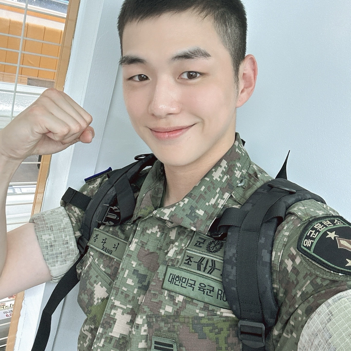 강다니엘의 최신 사진