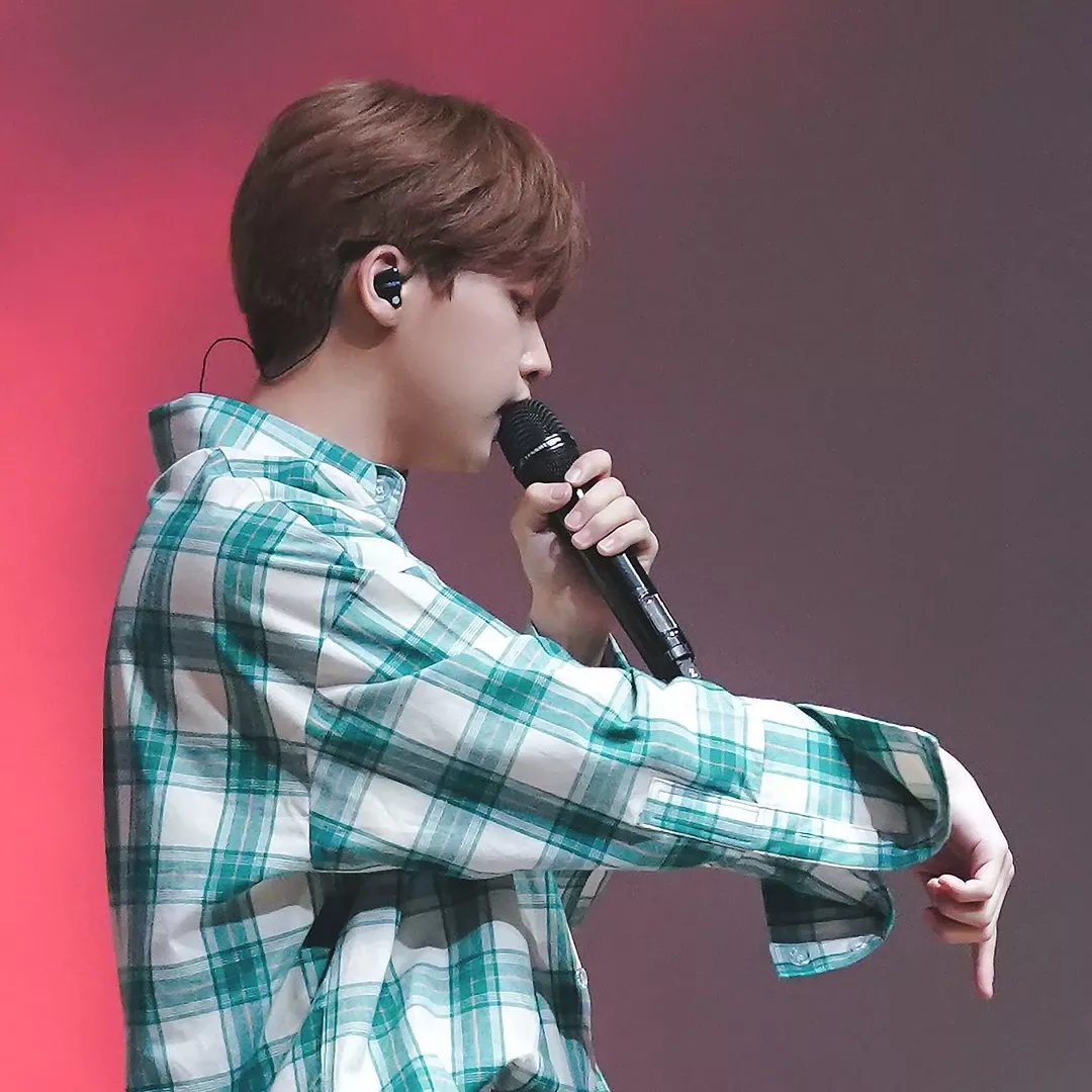 Recent activity shot of Jeong Sewoon