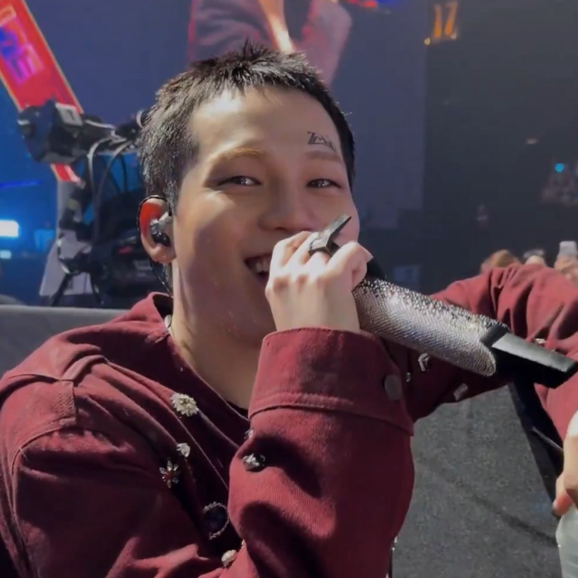Behind-the-scenes cut of Choi Hyunsuk (TREASURE)