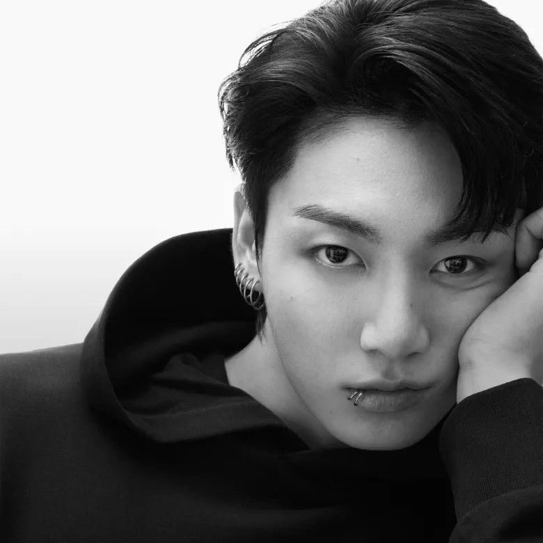 정국 (방탄소년단)의 최신 사진