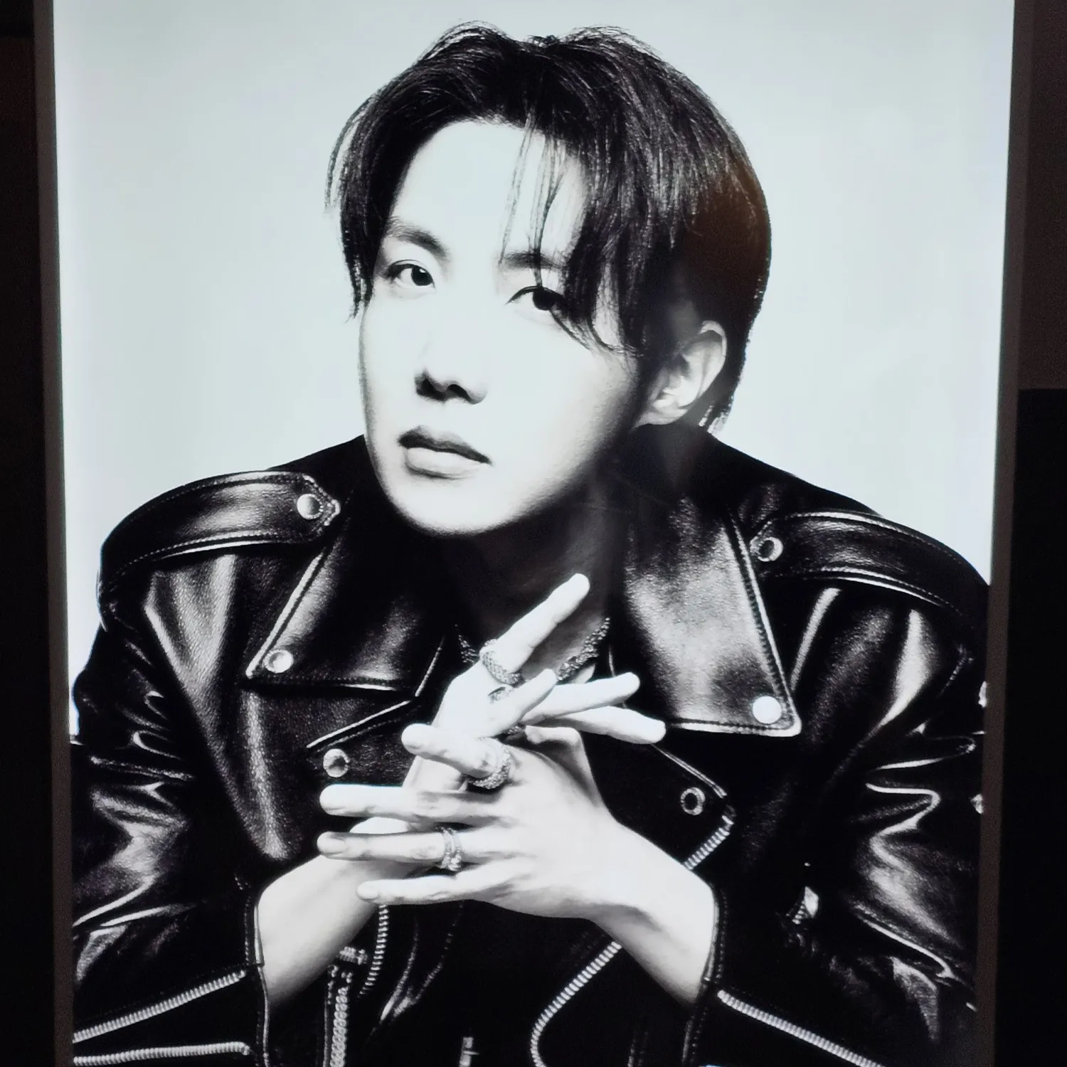 제이홉 (방탄소년단)의 최신 사진