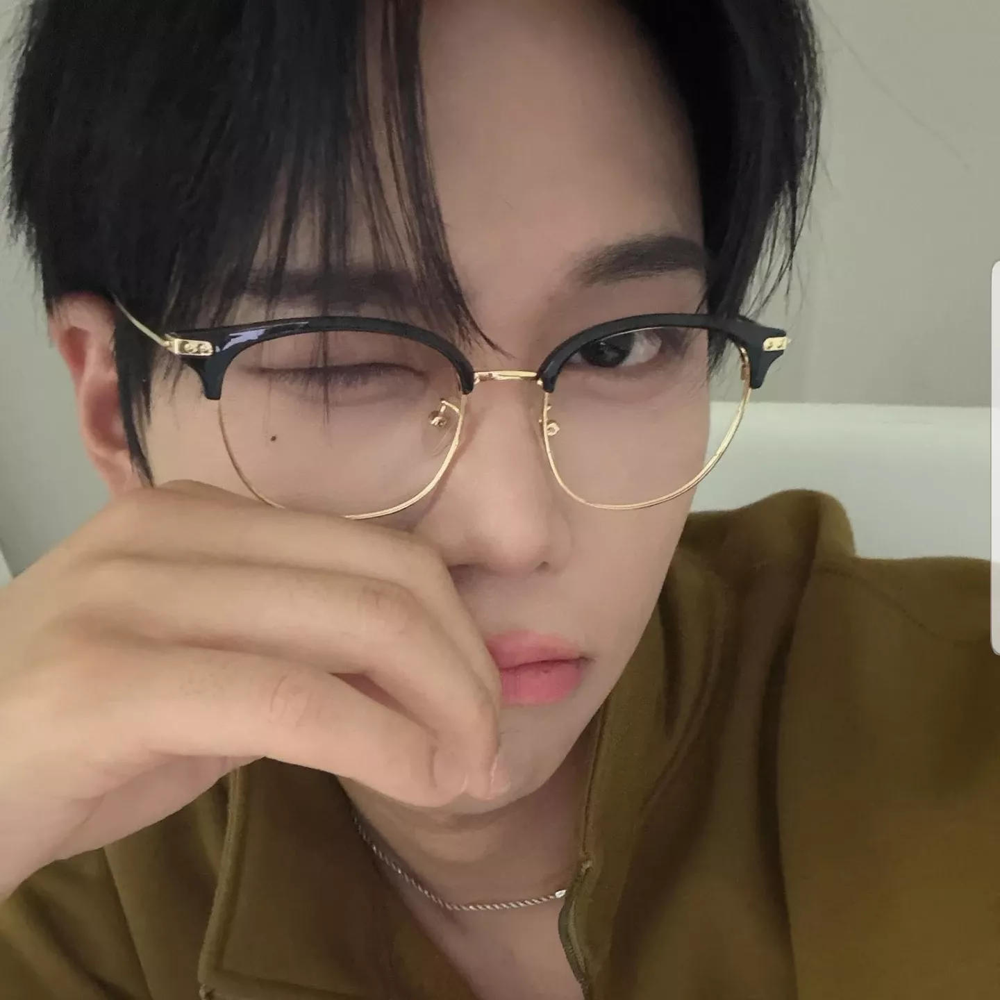 Behind-the-scenes cut of Junseo (BAE173)